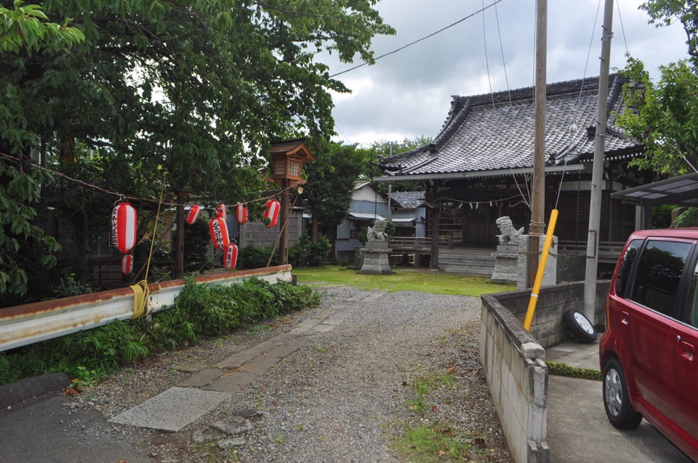 突き当りが愛宕神社です。